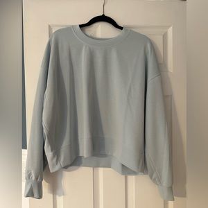 NWOT Lululemon perfectly oversized softstreme cropped crewneck size 12
